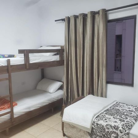 Hostel Split Rock Tirana Zewnętrze zdjęcie