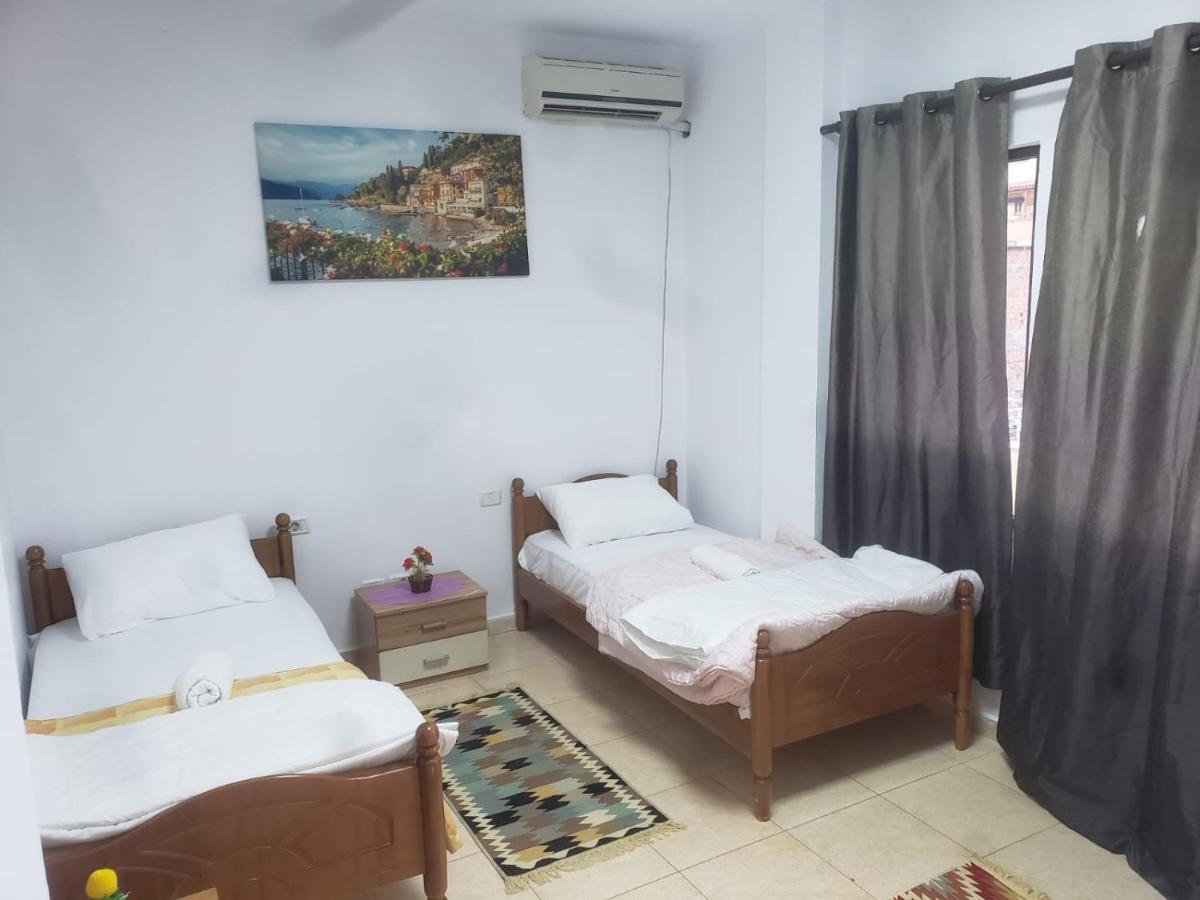 Hostel Split Rock Tirana Zewnętrze zdjęcie