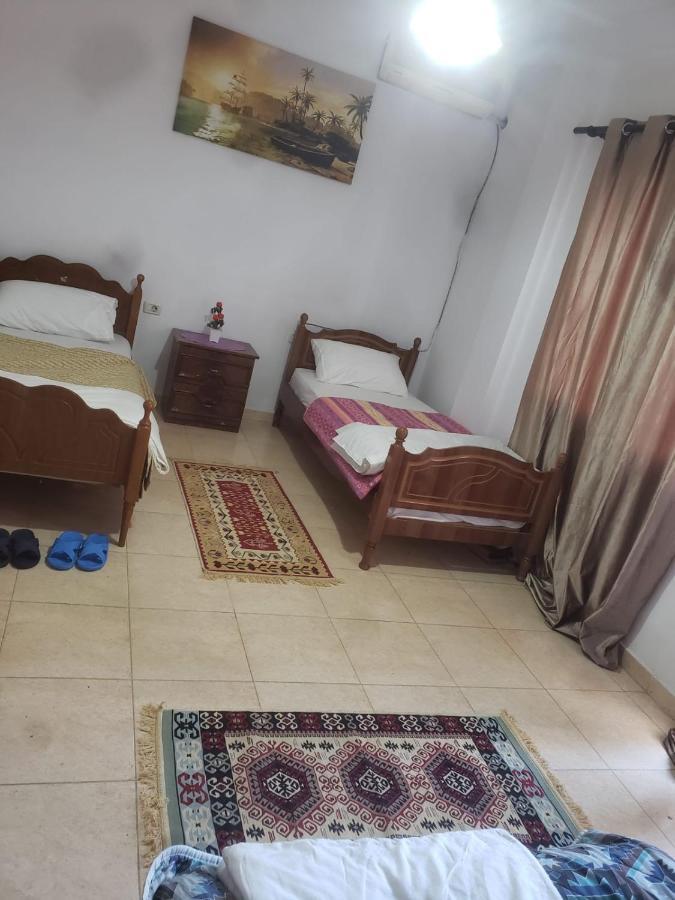 Hostel Split Rock Tirana Zewnętrze zdjęcie