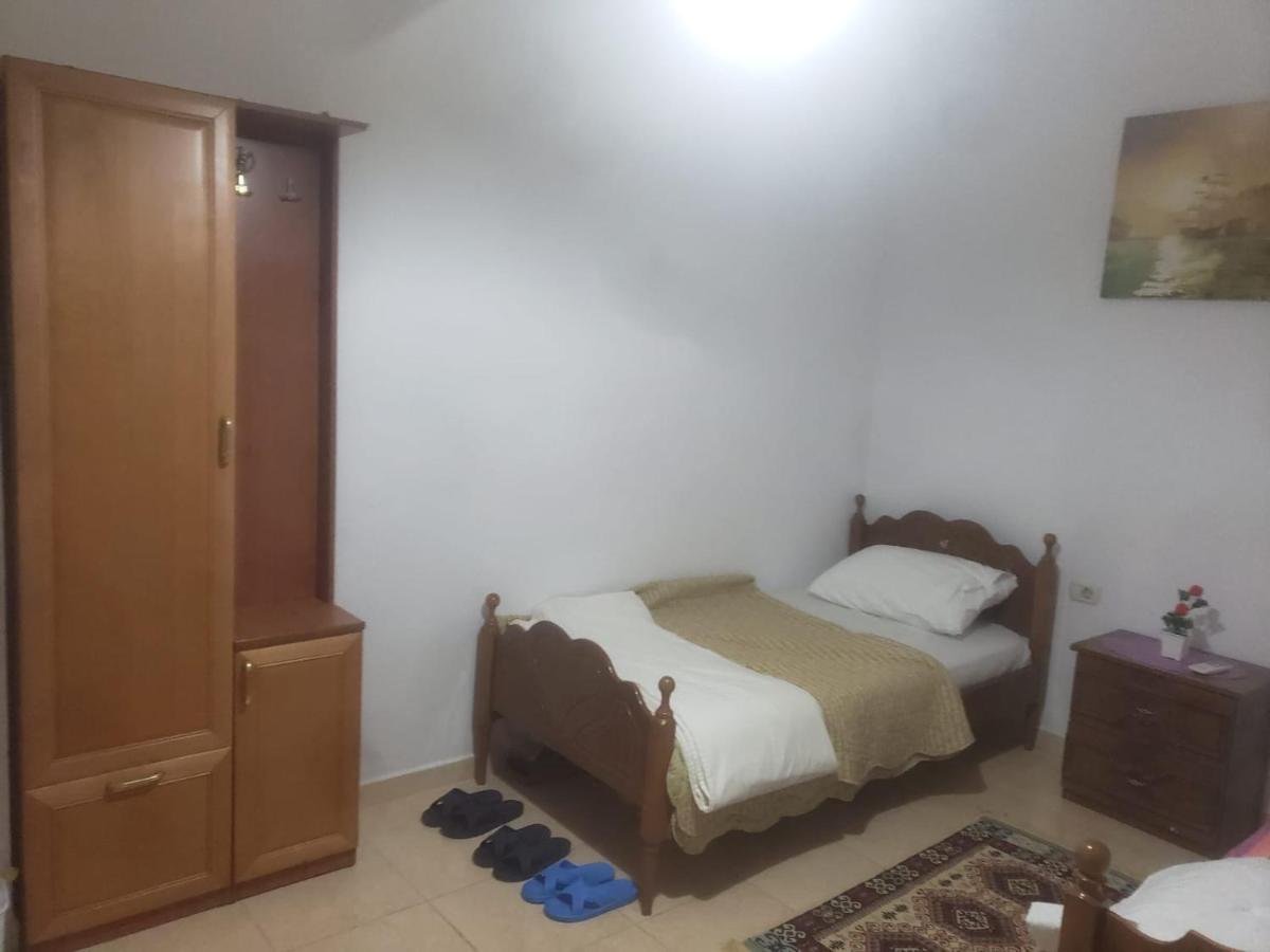 Hostel Split Rock Tirana Zewnętrze zdjęcie