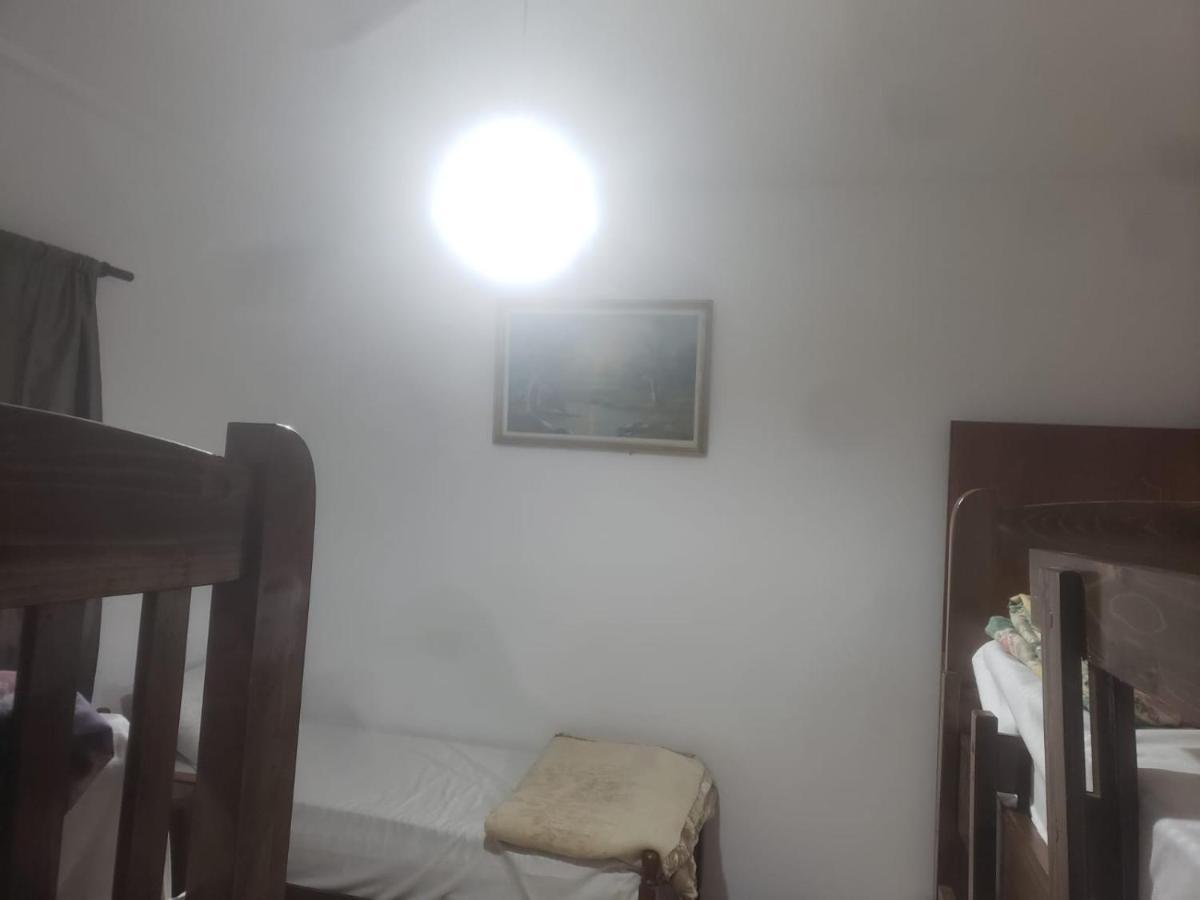 Hostel Split Rock Tirana Zewnętrze zdjęcie